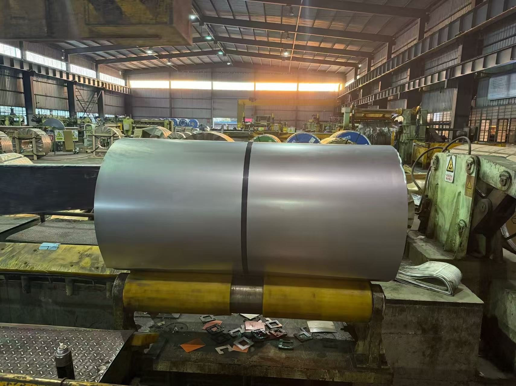 冷軋卷寬度2米實(shí)拍